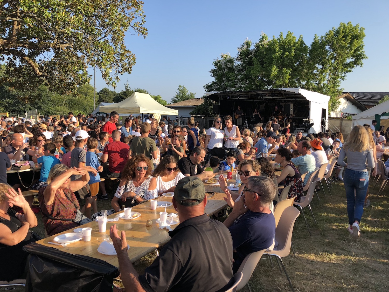 omellette geante ecoclub illac saint jean d'illac fete de la musique magikhopital1 copie